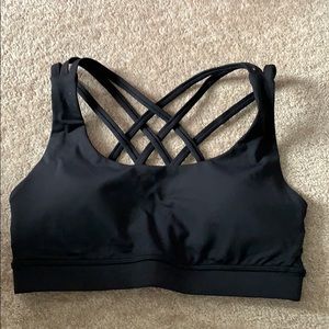 Size 4 lululemon sports bra crisscross back